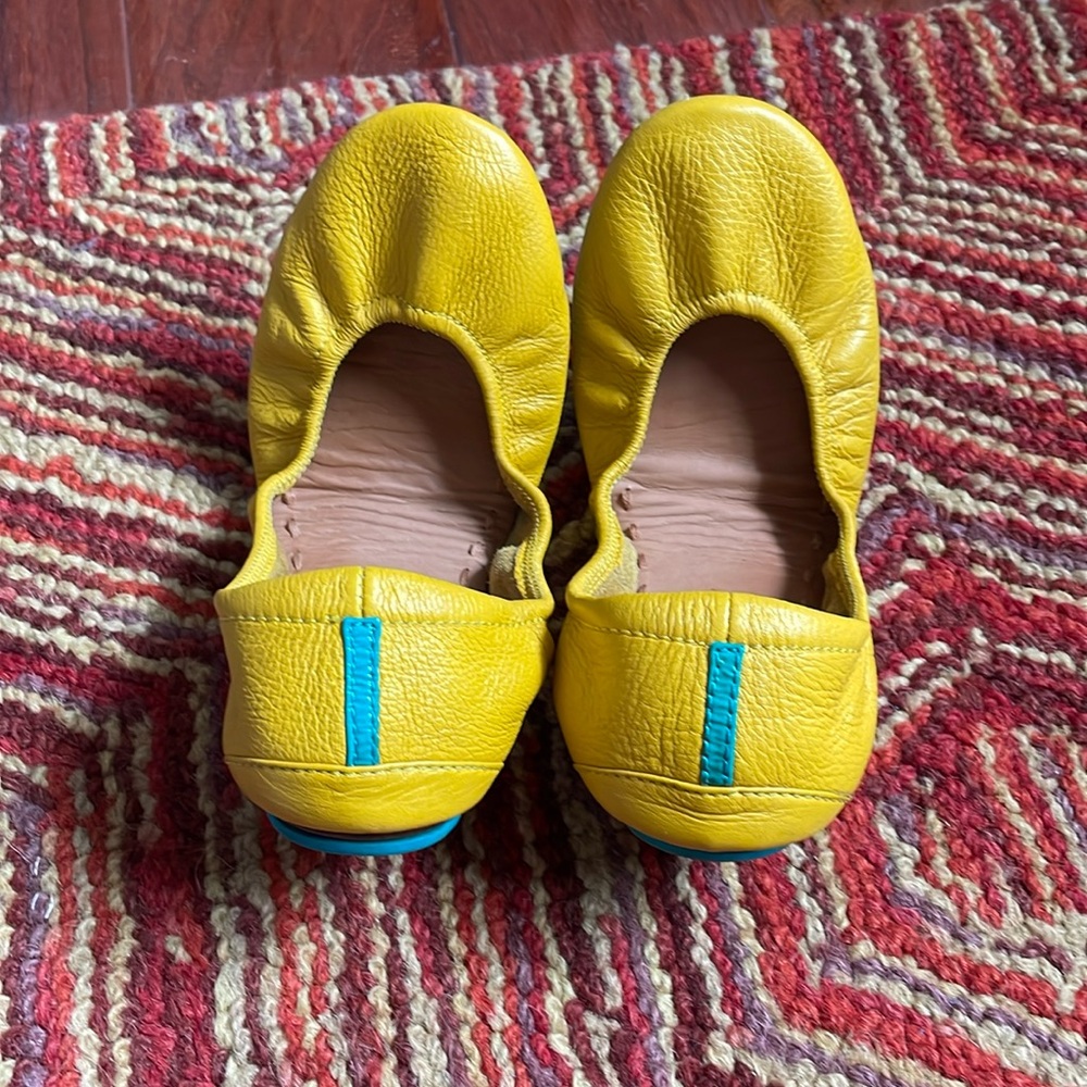 EUC Tieks women’s 7 mustard flat